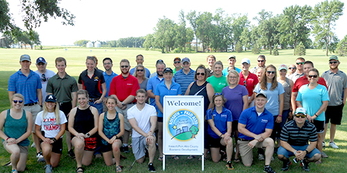 intern golf outing